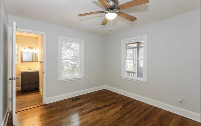 6565 Crescent Loop