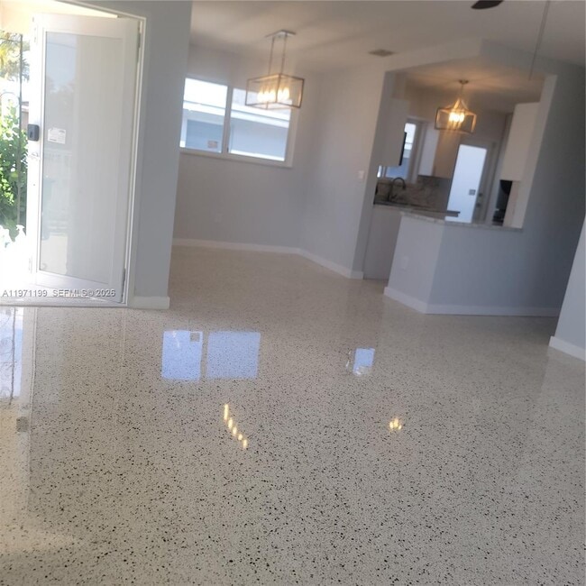 Photo - 551 NW 60th Ct