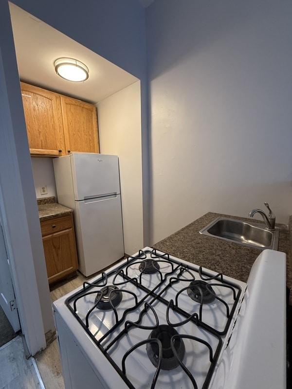 Photo - 255 State St