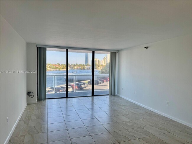 20515 E Country Club Dr Unit 246