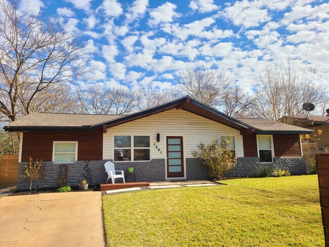 Building Photo - 5805 Blythewood Dr Rental