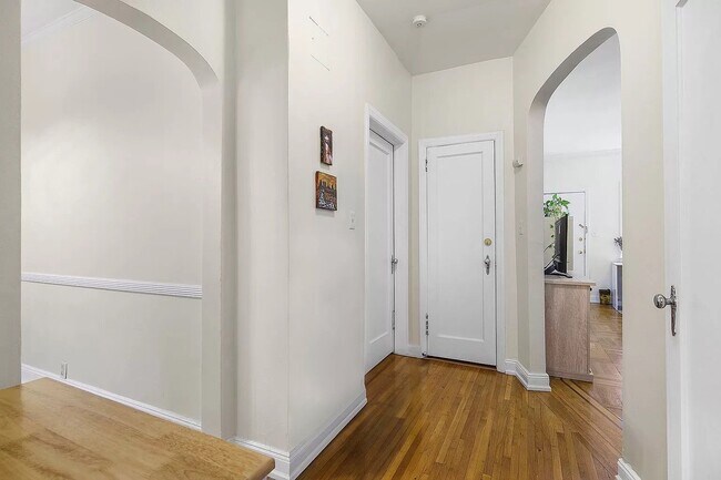 Photo - 16 Micieli Pl Unidad 2