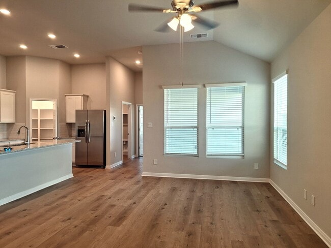 Photo - Stunning 4x3 Luxury Duplex in Buda, TX!