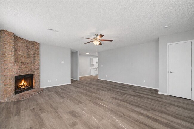 Photo - 4380 W Thrasher Dr