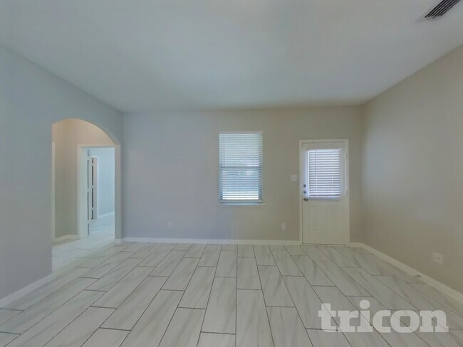 Photo - 1342 Barrel Dr