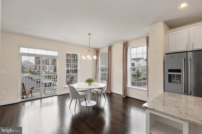 Photo - 46077 Hall Rd