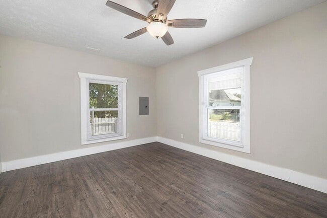 Photo - COMING SOON! Updated 2 Story Home in downtown Springfield