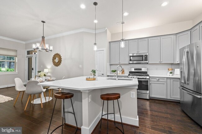 Photo - 1334 S Quinn St