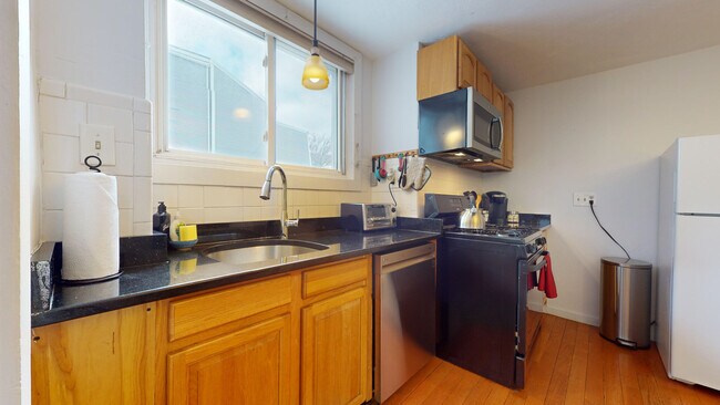 282 Washington St Unit 2