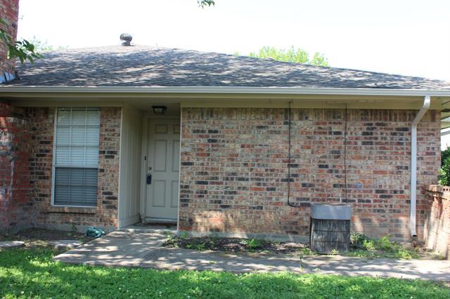 Photo - 2708 Townbluff Dr