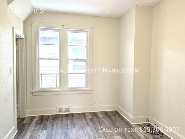 Photo - 1313 20th St