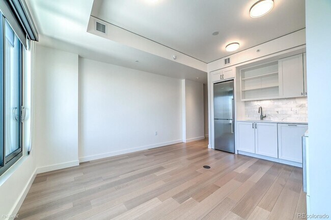 Photo - Studio, 1 bath Condo - 1750 Wewatta Street...
