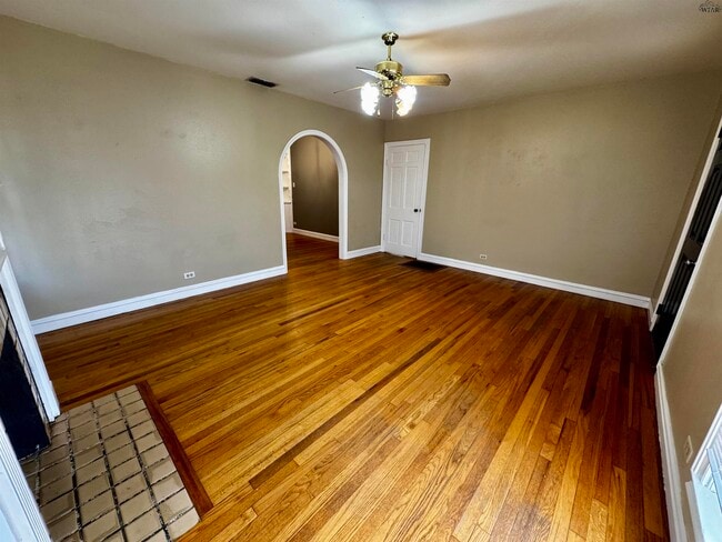 Photo - 1816 Wilson Ave