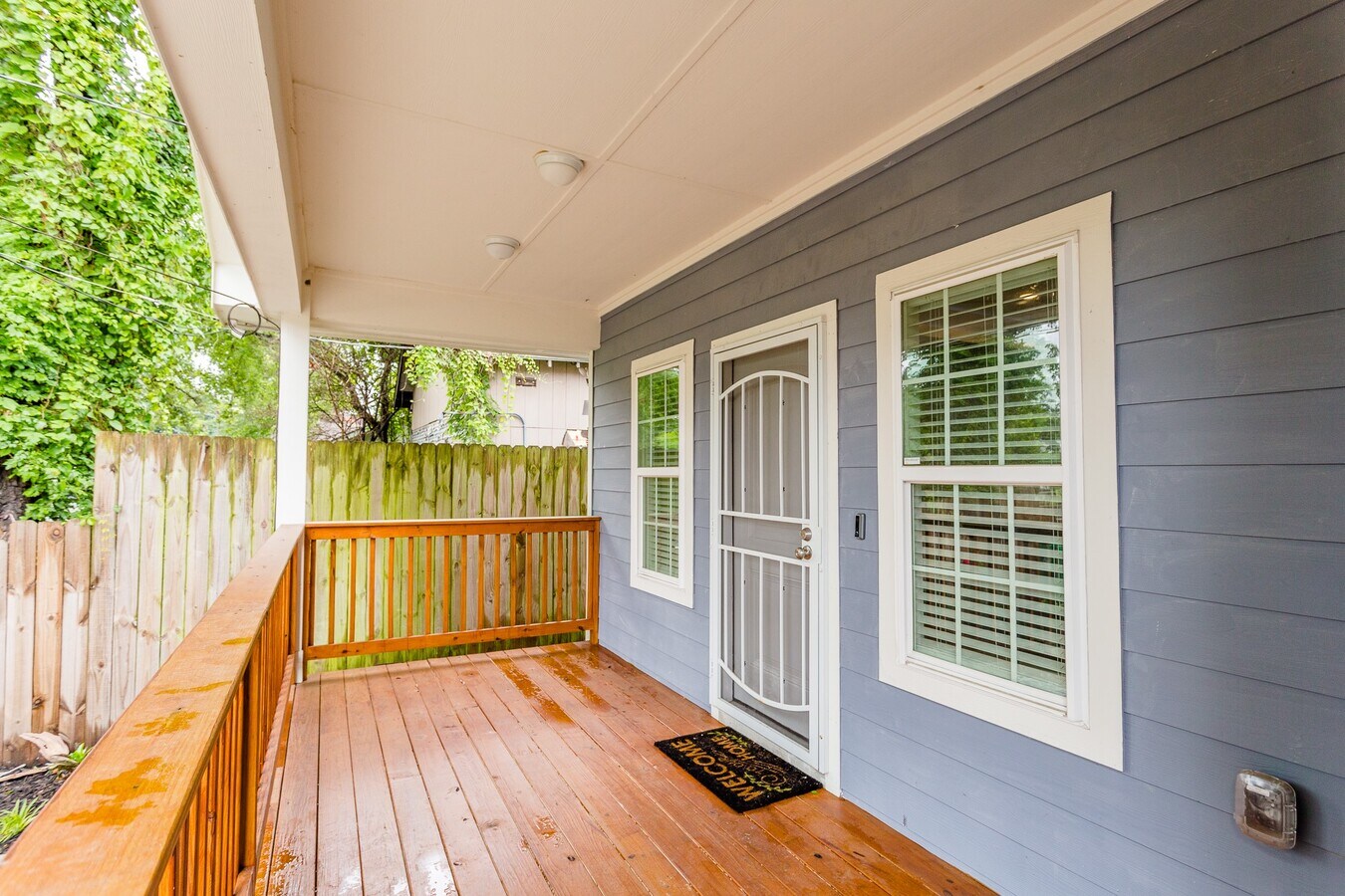 Photo - 110 Amundsen St