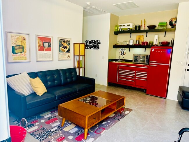 Building Photo - 20231 W Turney Ave Rental