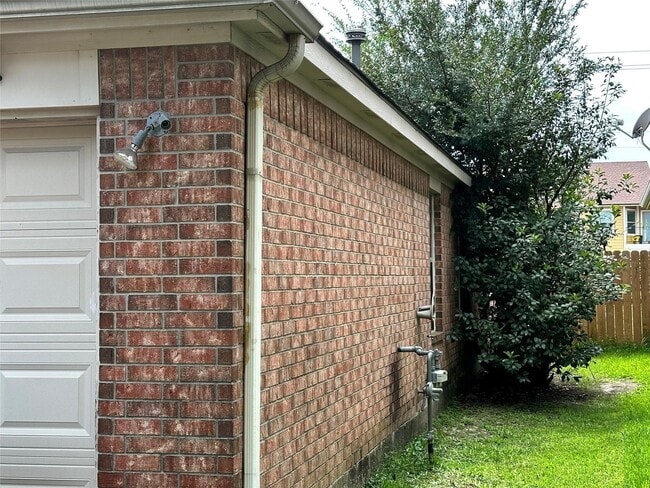 Photo - 4527 Estate Dr