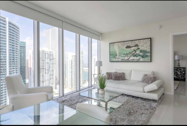 Photo - 501 Brickell Ave Unidad SI ID1520349P