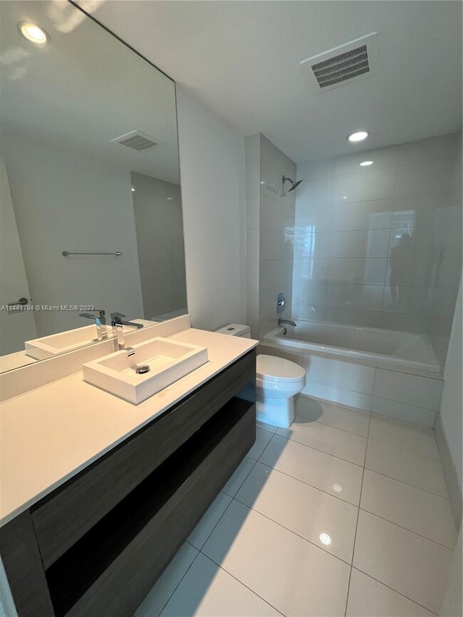 Photo - 1100 S Miami Ave Unidad 2205