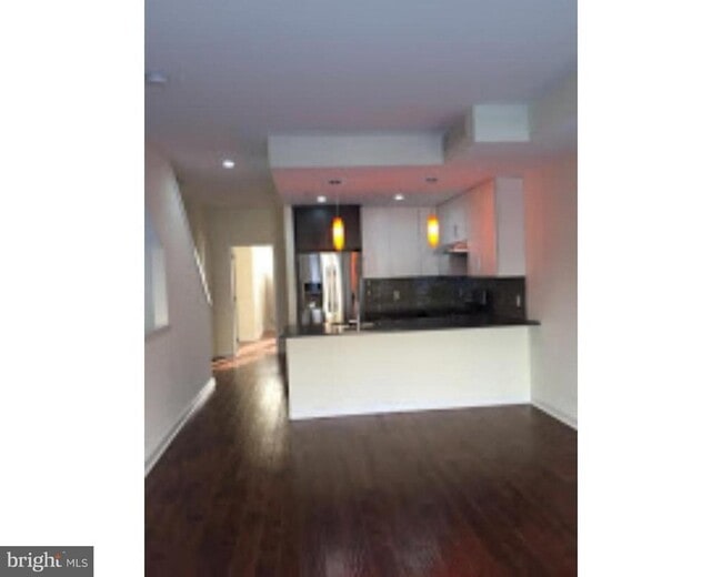 Photo - 624 N 11th St
