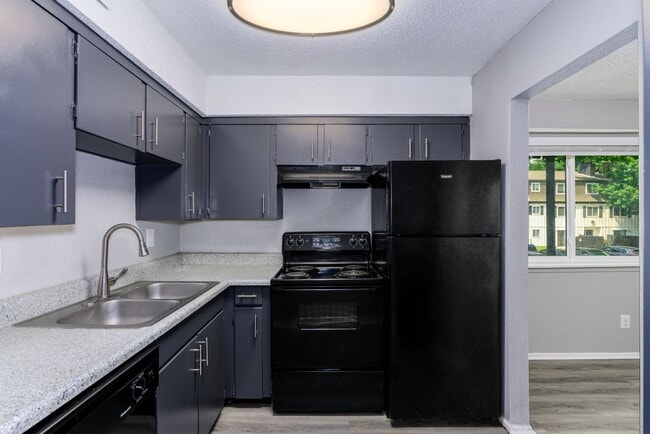 Riverside Heights Apartments