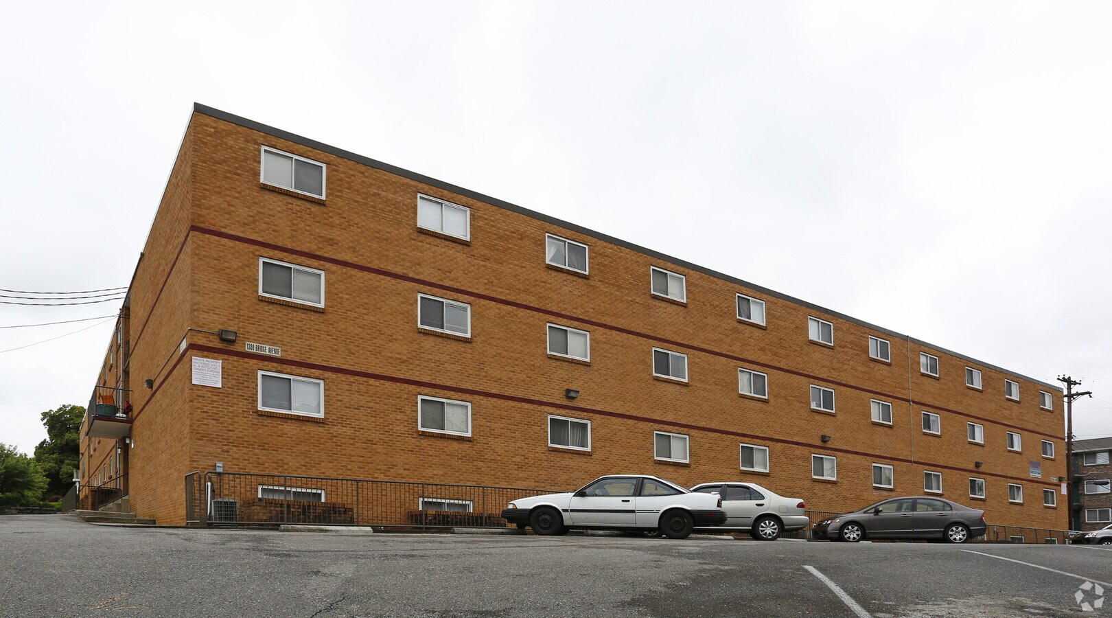 Bridge Court Apartments - Highland On The Bridge