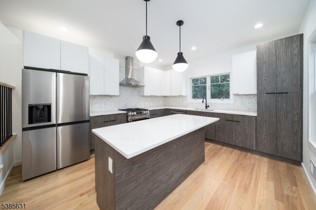 Photo - 105 N Fullerton Ave Unit A