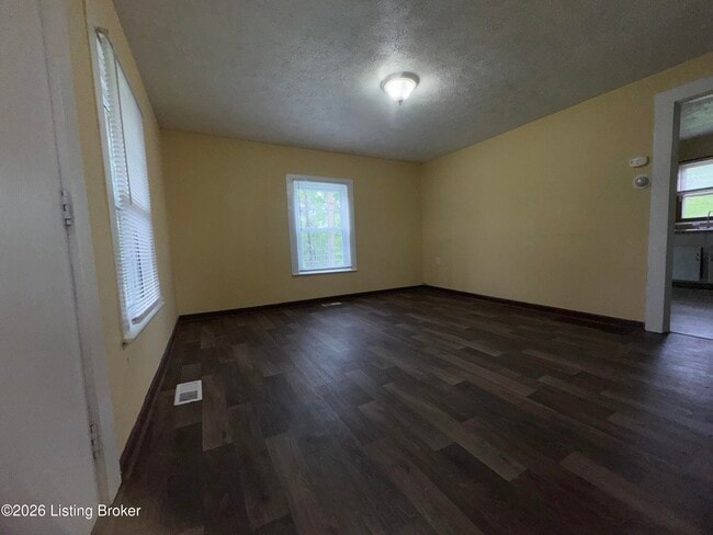 Photo - 751 Van Buren Rd