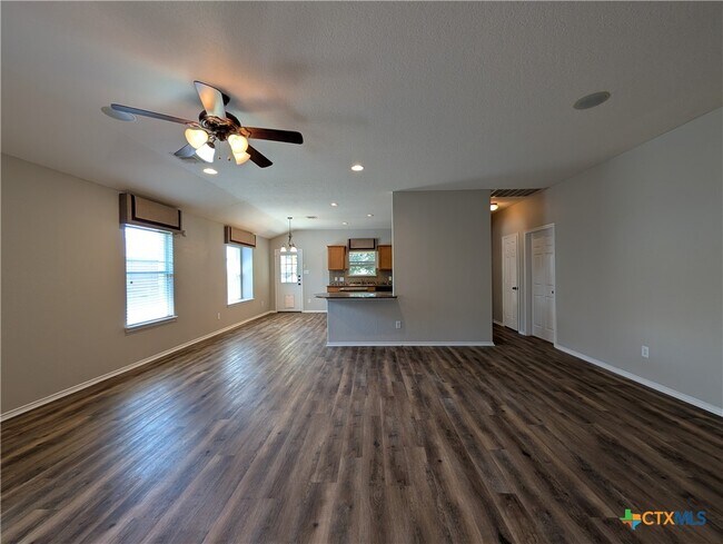 Photo - 2937 Post Oak Cir