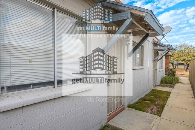 Photo - 1111 E Butler Dr Unit B