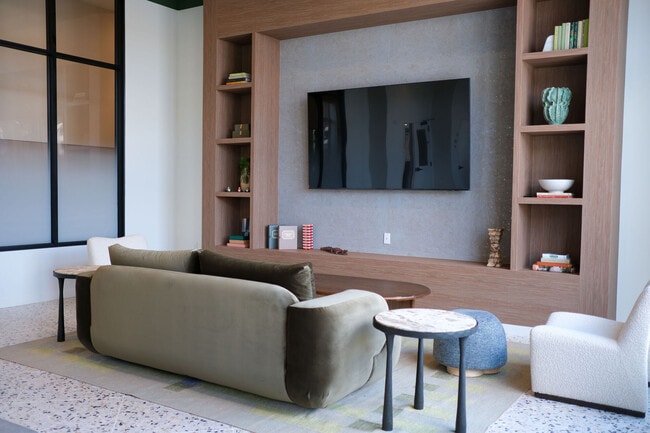 Photo - Skyline On Stokes