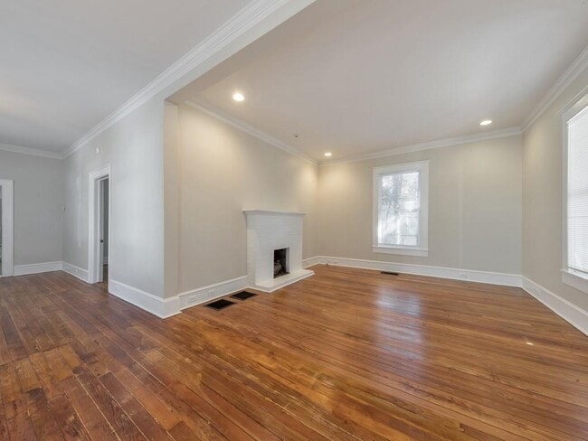 Photo - 515 Calhoun St NW