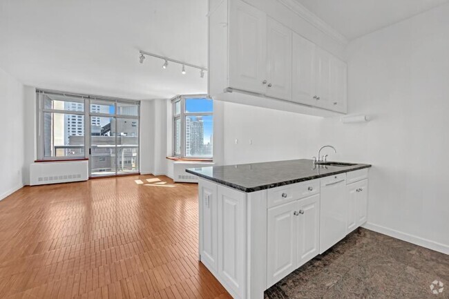 Building Photo - 1 bedroom in New York NY 10065 Unit 1903 Rental