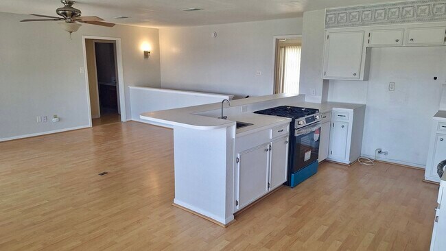 Photo - 19 N White Heron Dr