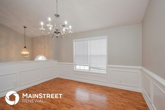 Photo - 165 Fields Creek Way