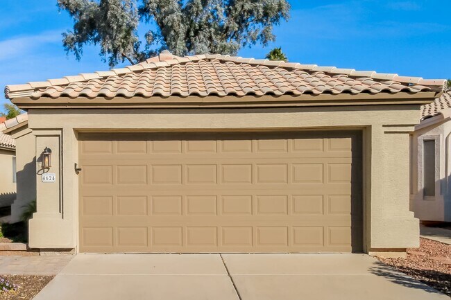4624 W Del Rio Street - 4624 W Del Rio Street House