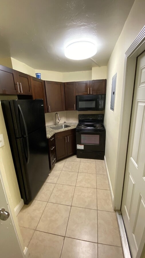 Photo - 2625 N Andrews Ave Unit 115