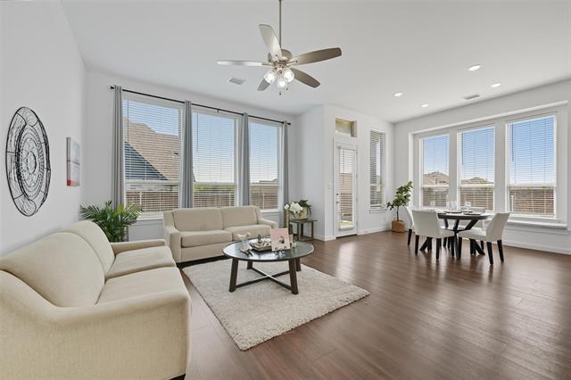 Photo - 711 Pelican Dr