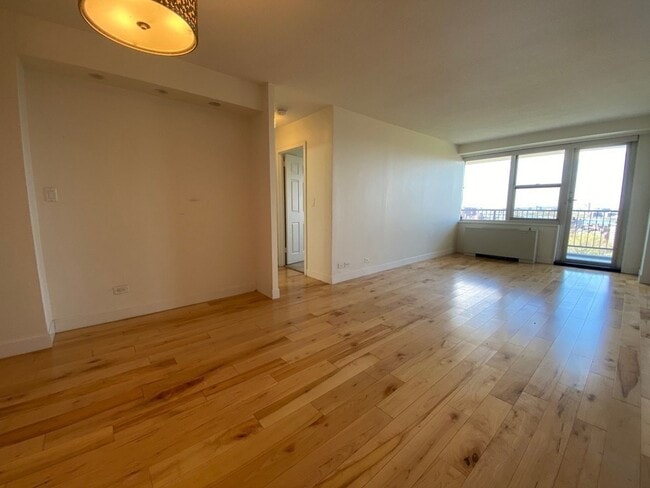 Photo - 151 Tremont St Unit 18K