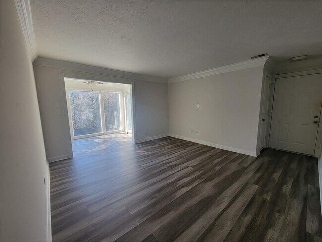 Photo - 1309 Natchez Trace