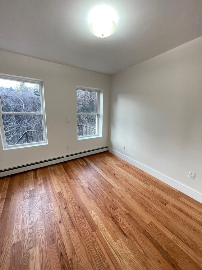 Photo - 111 Johnston St Unit 3