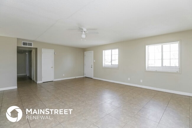 Photo - 6232 W Rose Ln