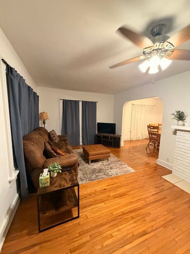 Photo - COMING SOON: 2 Bedroom Fully Furnished Short-Term Rental – Joplin, MO