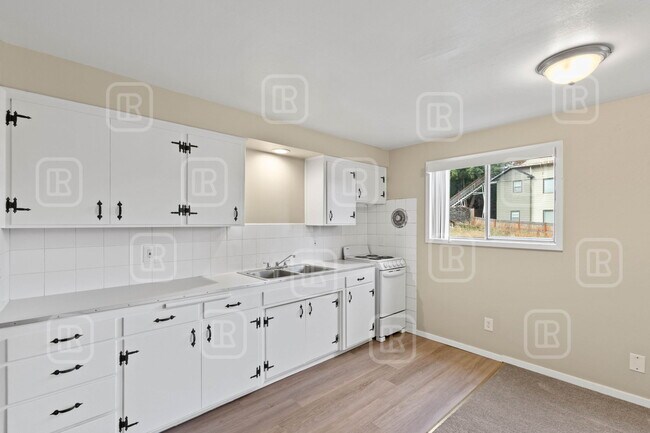 Photo - 504 S Madison St Unidad 3