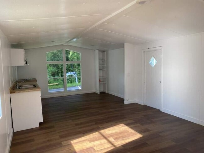 Photo - 925 Ponce De Leon Blvd