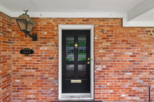 Photo - 5643 Piping Rock Ln