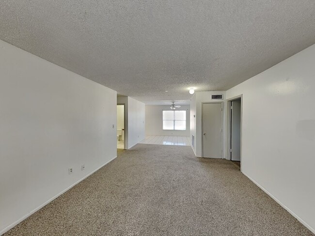 Photo - 1717 Michigan Ave