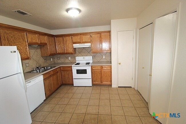 Photo - 2915 Sunflower Trail Unit A