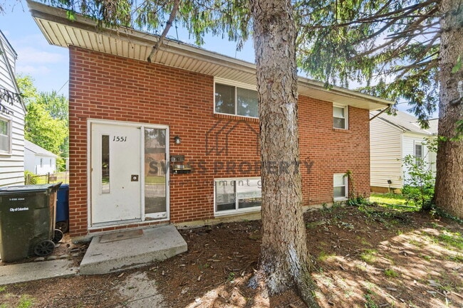 1549 Oakland Park Ave