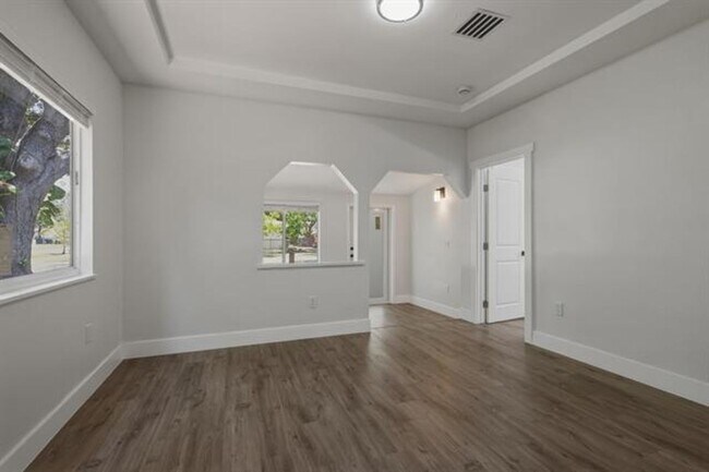 Photo - 12980 NE 10th Ave