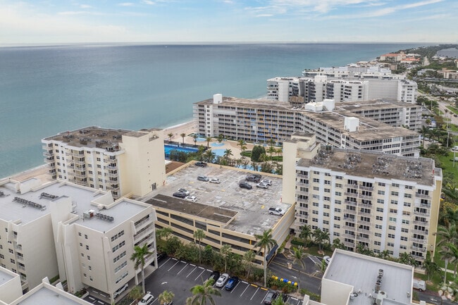 Context - Le Chateau Royal